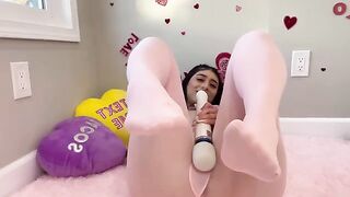 Violet Myers, the real-life hentai girl, indulges in sensual self-pleasure on Valentine's Day