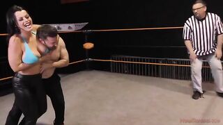 Nadia White, the dominant brunette, takes down Glenn King