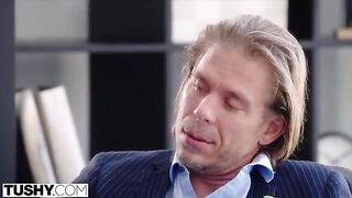 A hot girl is fucking with her boss because of the job