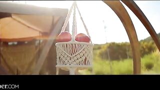 Hippy Kelsi Monroe introduces a businessman to a wild life