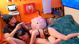 Gamer girl relaxes with a blowjob and Elden Ring
