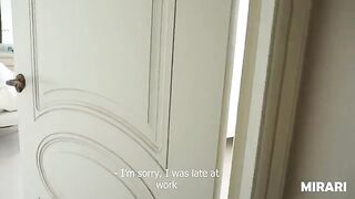 Playful and cute 18 y.o. college girl wanking her pussy and moaning with pleasure - MIRARI