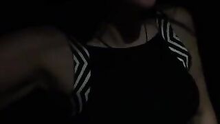 A guy hooked a hot MILF and fucked her in the toilet