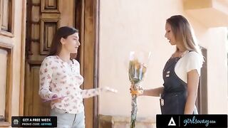 The owner of the flower shop wants to touch her client’s pussy badly