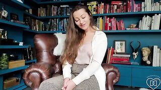 Dani Daniels teaches you to jerk off like a boss