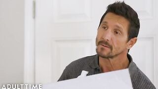 Savannah Sixx gives her stepdad an unforgettable slippery massage
