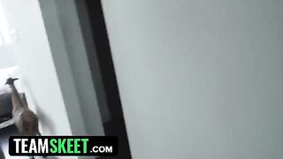 Curvy stepsister Daisy Stone rides her stepbrother’s cock
