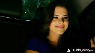 Keisha makes her stepsister Abella squirt like a fountain