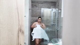 I spy my stepsister in the shower and she lets me have anal with her savannah watson