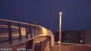 Indian model gets creampied after deepthroating a stranger’s cock