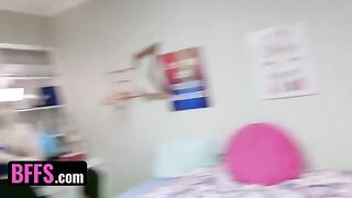 College girls Jessica Rex, Emma Starletto and Paige Owens share roommates' cocks
