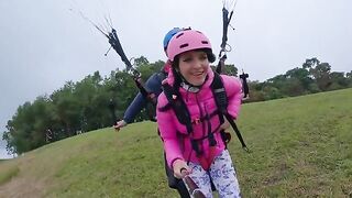 Sexx Sexxx squirts while paragliding in 2200 m above the sea, an extreme thrill