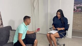 My client found my sex toys and ended up submissive to me