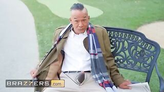 Guy flashes his dick at hot Ebony Mystique in the park