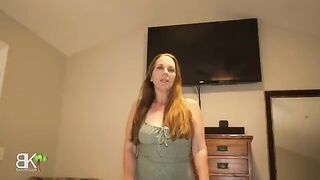 I share a bed with my hot stepmom, who has a huge MILF butt
