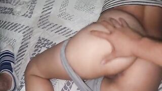 A beautiful girl saw a man in his underwear and had to fuck with him