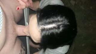 Babe exposed herself to a stranger and got her pussy wet in public