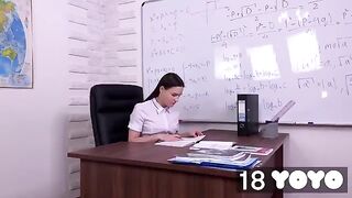 I dream of fucking my teacher and I do it in his chair with passion