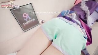 Qiqi gets her pussy filled with cum after a dirty massage, showcasing her thick thighs