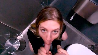 A shoplifter got fucked in the toilet of a shopping mall