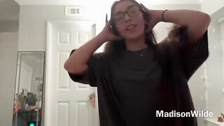 A Latina girl made a blowjob for her boyfriend in a steamy scene