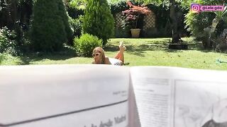 I dressed up in FREUTOY in the garden to keep the creampie in my ass!