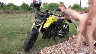 Hot cougar fucked by a stranger on a picnic