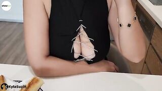 The girl is looking for excuses to get fucked by using her pussy