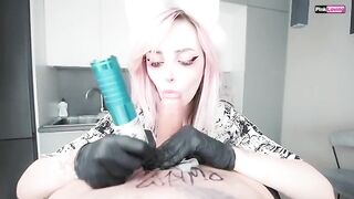 A blowjob during a tattoo session is painful and pleasant