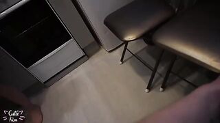 A schoolgirl got a dick in her pussy after a 3-minute meeting