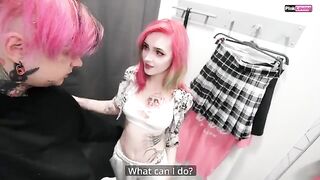 A cute girl was fucked in the changing room by a cunning consultant