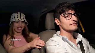 The girl was late for her wedding, caught by taxi driver