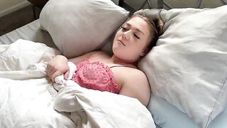 A tiny stepdaughter fucks with her father in a steamy scenario