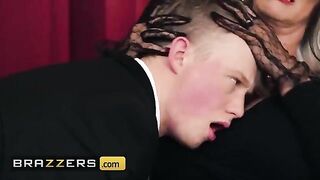 A mature woman gets her grief relieved by an intense encounter with a young stud