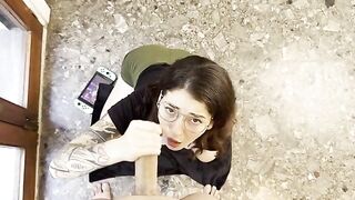 A gamer girl fucks with a guy in a steamy session