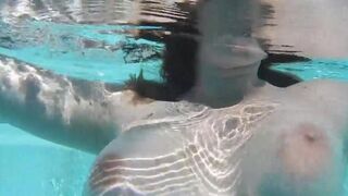 Fucked in the pool with a dildo, amazing orgasm
