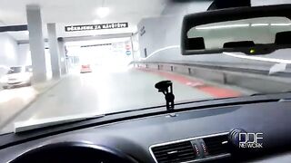 A beautiful woman gave a blowjob to the guy, who was driving a car