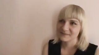 The young guy learned to lick his girlfriend’s pussy