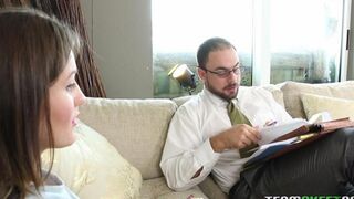 The stepdaughter entices her father to see her pussy