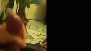 Girl fingered her pussy on the phone and removed her panties