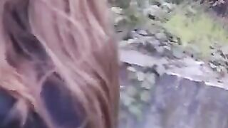 A pick-up guy fucked a girl at the bus stop and didn’t get caught