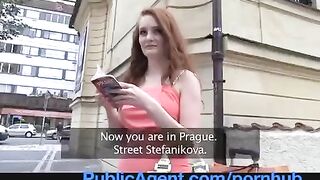 A girl who wanted to become a porn actress is fucking on cam