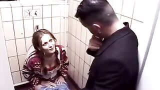 The man fucked brunette in the toilet of the night club