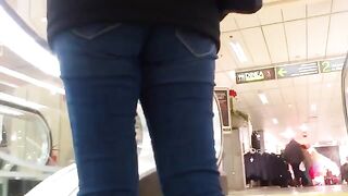 A girl with such forms is good at fucking