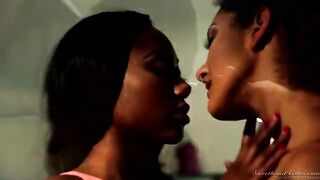 I know two black pussies that know a lot about oral sex and not only