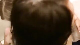 A cute girl was fucked by a guy in her early years