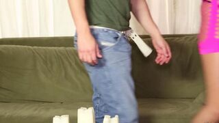 A guy came to the massage session and fucked a blondie