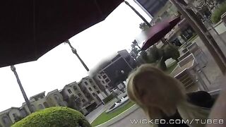 The blonde was picked up and fucked in the car
