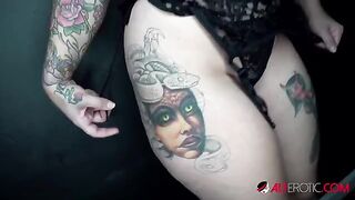 Payton Preslee gets creampied after getting her big tits inked