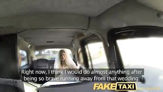 The bride changed her clothes in the car with taxi driver
